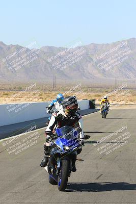 media/Apr-10-2022-SoCal Trackdays (Sun) [[f104b12566]]/Around the Pits/